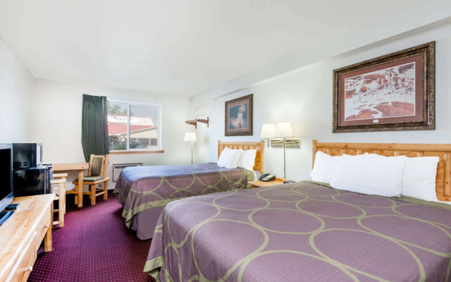Super 8 by Wyndham Powell