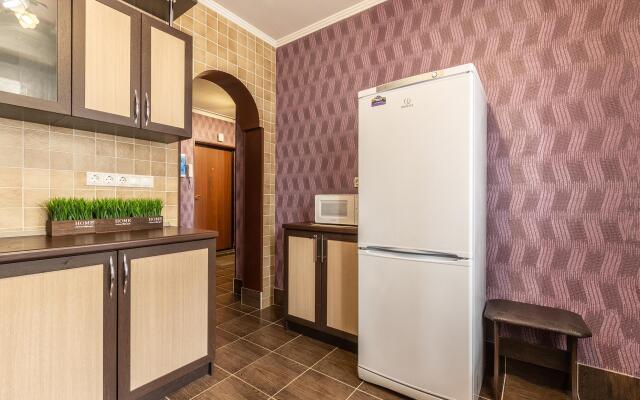 HomeHotel (ХоумХотел) на улице Белозерская 2