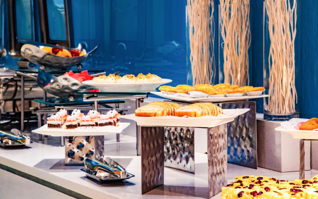Holiday Inn Express Dalian City Centre by IHG