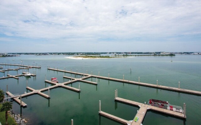Crc0604 3 Bedroom Condo