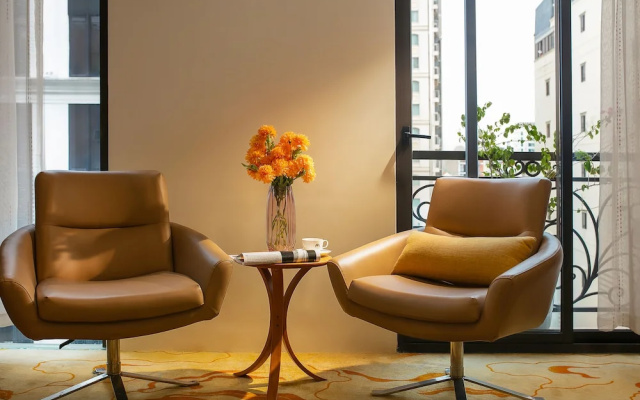 Nesta  Saigon