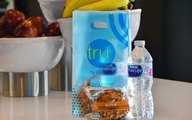 Tru by Hilton Monroe