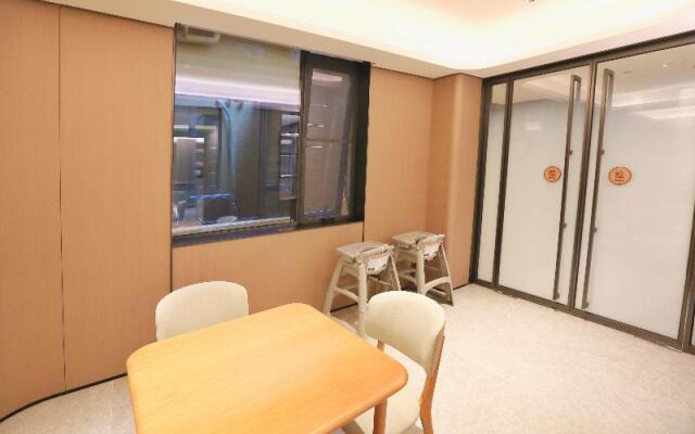 Ji Hotel Shenzhen Baoan Pingzhou Subway Station