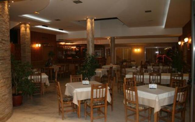 Mirana Family Hotel