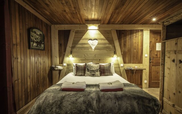 Chalet Bivouac by Chardons