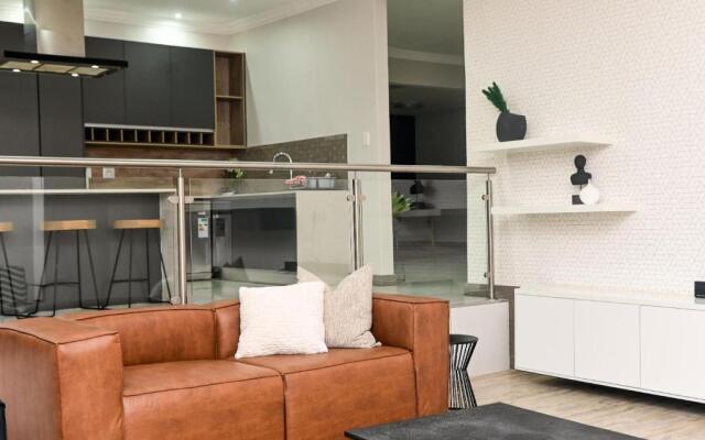 Sou House