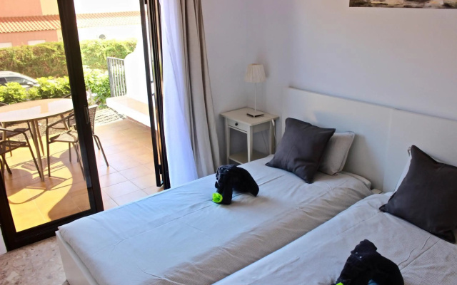 2 BDR,2 BATH Amarilla Golf Apartment