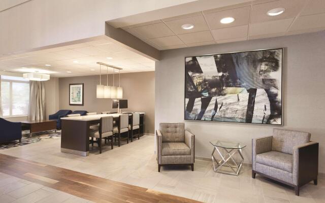 Pace Hotel Addison