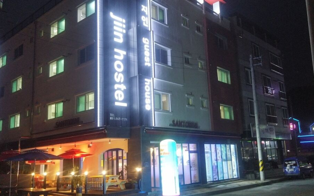 Jiin Hostel & Guesthouse