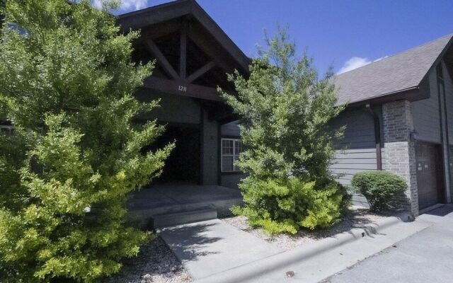 Ozark 3 Bedroom Villa by Redawning