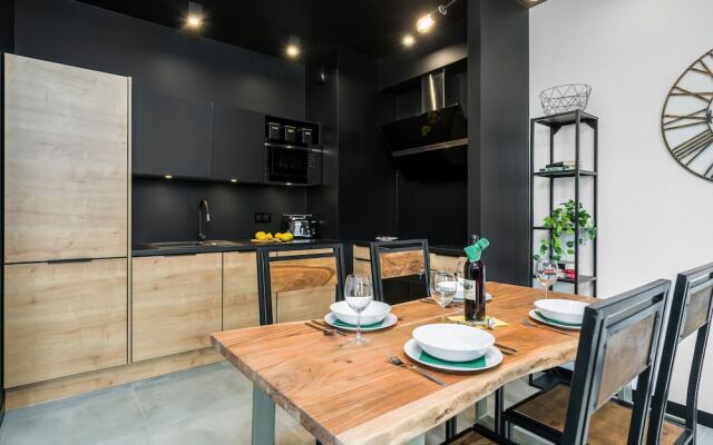 Apartments Poznan Chwaliszewo by Renters