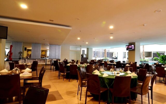 Savana Hotel & Convention Malang