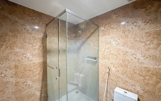 Pleasant And Strategic 1Br At Grand Sungkono Lagoon Apartment