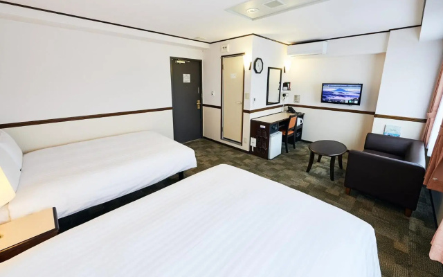Toyoko Inn Osaka Itami Kuko