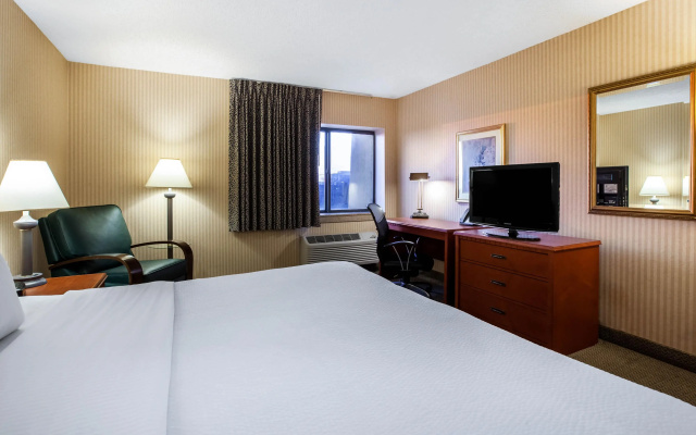 La Quinta Inn Detroit/Southgate