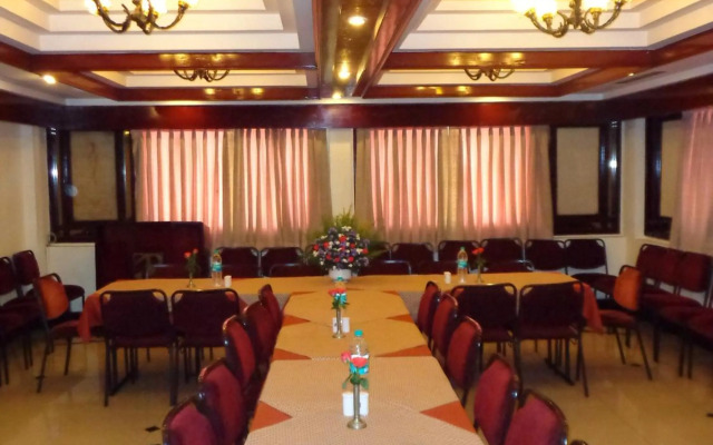 Hotel Poonja International