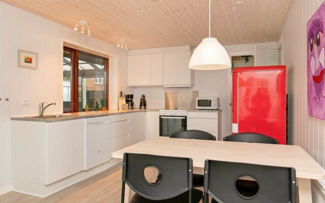 Seaside Retreat in Hvalpsund-by Traum