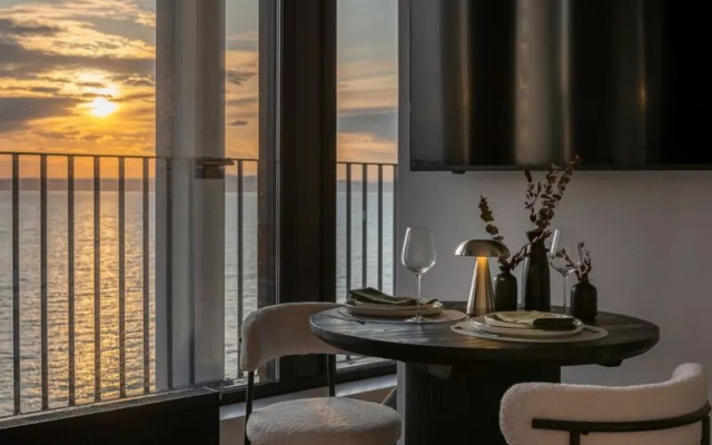 Residential complex More with sea view and beach