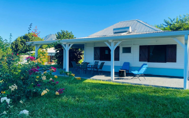 Villa Créole vue sur mer des Caraïbes