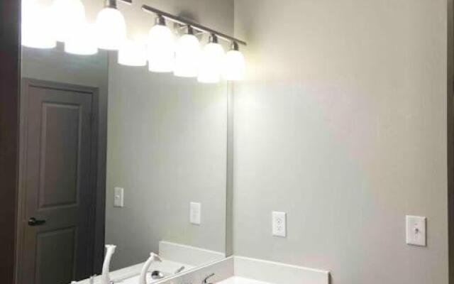 Downtown Luxury Apartment