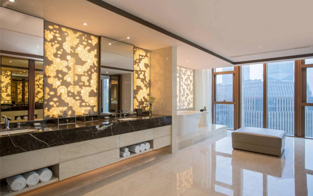 Renaissance Nanjing Olympic Centre Hotel