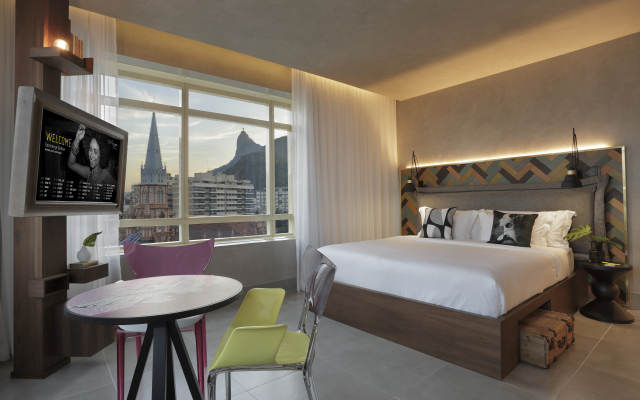 Yoo2 Rio de Janeiro, Tapestry Collection by Hilton