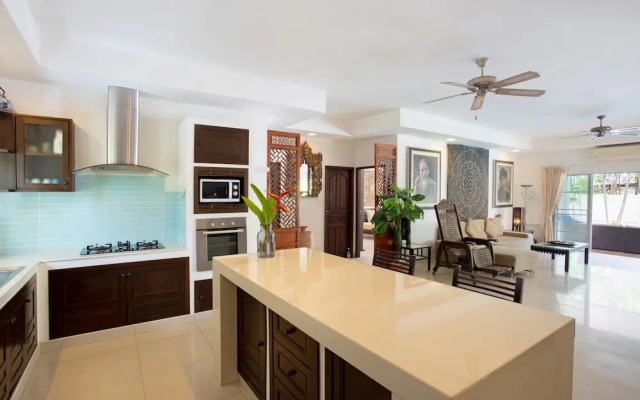 Tropical Thai Style 4BR Pool Villa Fanny