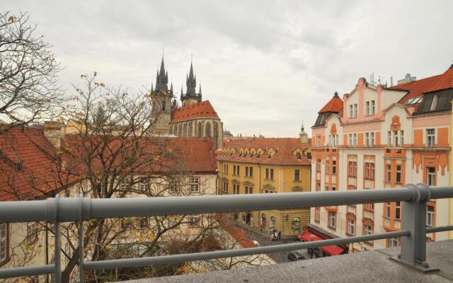 Selinor Old Town Apartments