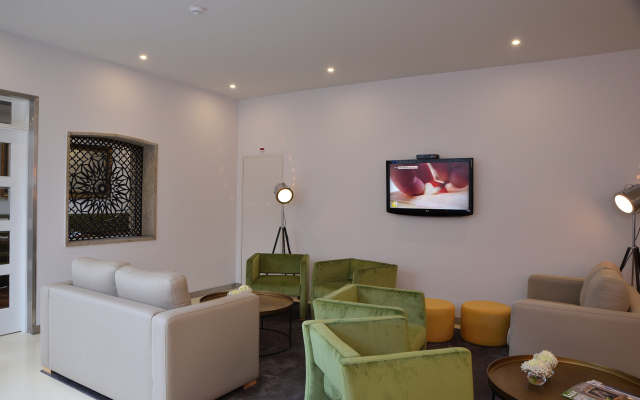 Porto Domus Hotel