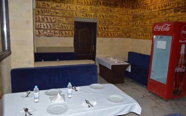 Comfort Pyramids Inn