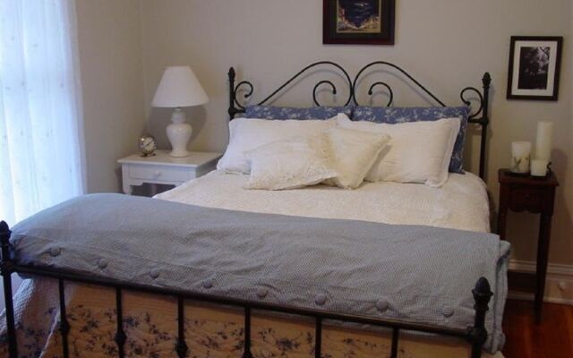 The McFarland Inn Bed and Breakfast