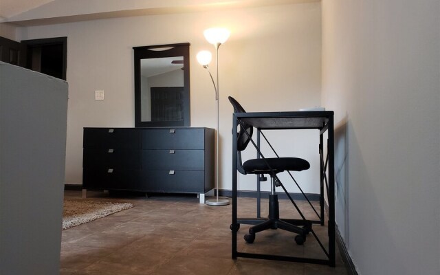 Apartment - 1064 College Street