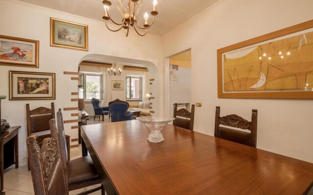 Awesome Home in Roma With 3 Bedrooms, Wifi and Outdoor Swimming Pool