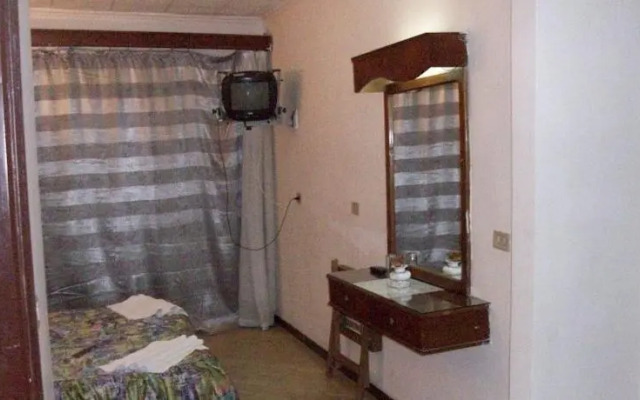 Noble Hotel