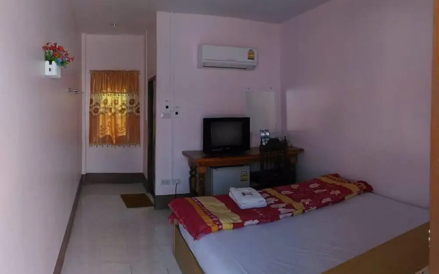 Santhong Rimkhong Hotel