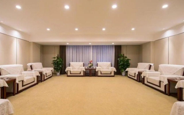 Yong Cun Hotel (Xi'an Bell Tower)