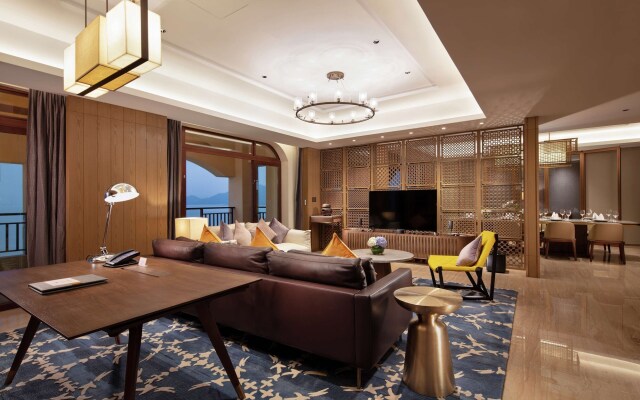 DoubleTree by Hilton Huidong Resort