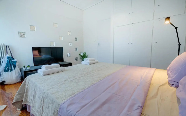 Estia near Acropolis