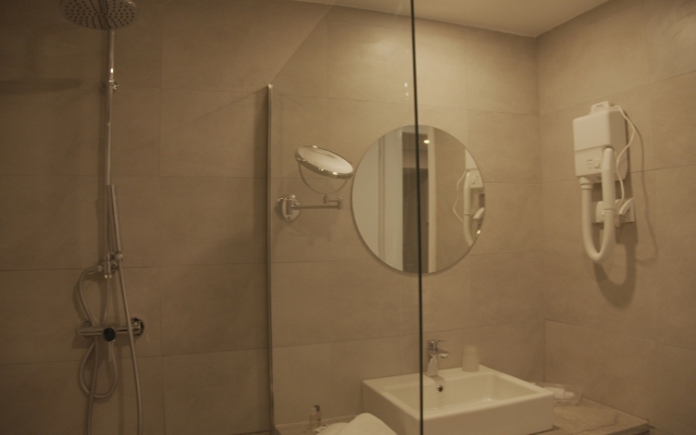 Suites hotel les charmilles & spa