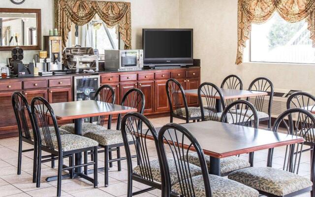 Quality Inn & Suites Dublin