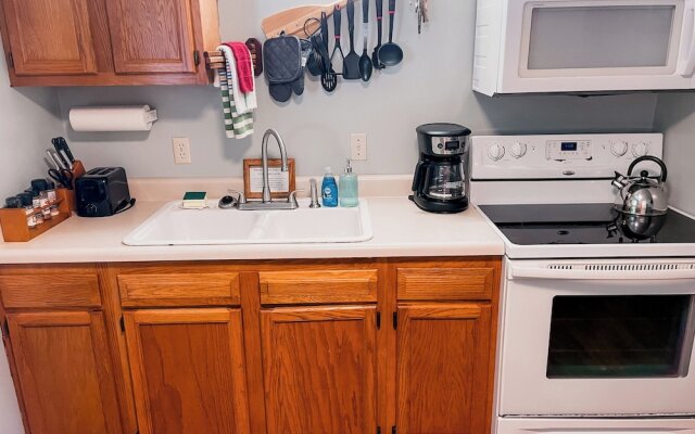 669 Rainbow Landing Dr