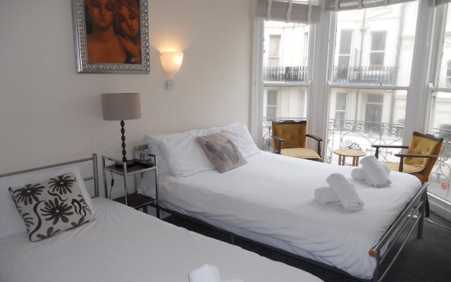Relax Inn Guest House