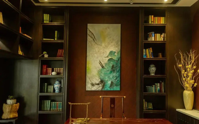 Linyi Binghe Avenue Yitel