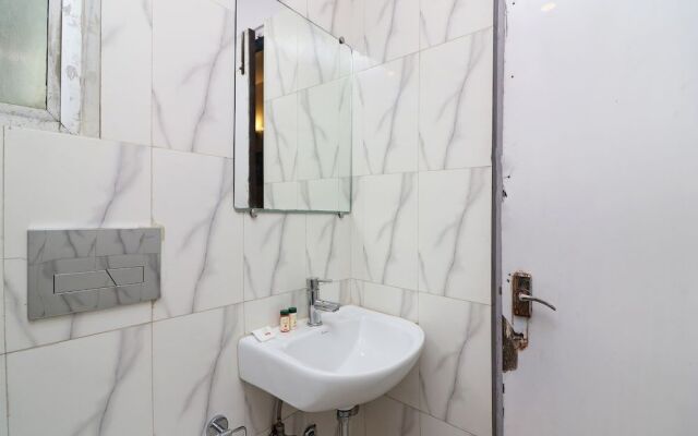OYO 3055 Hotel Beeu