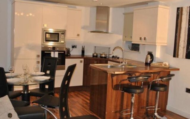 Dreamhouse Apartments Manchester City West