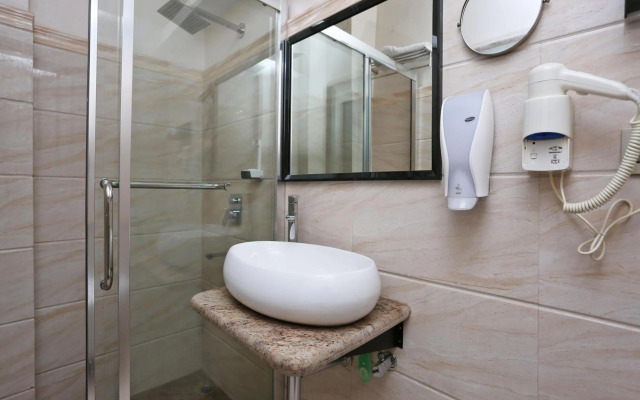 Hotel Kama International