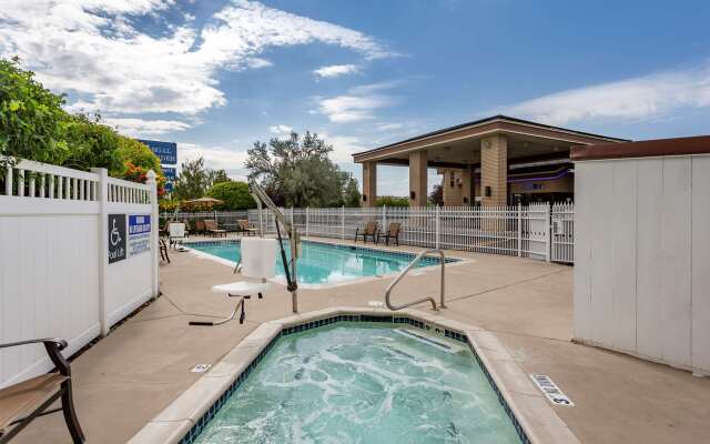 Best Western Dunmar Inn