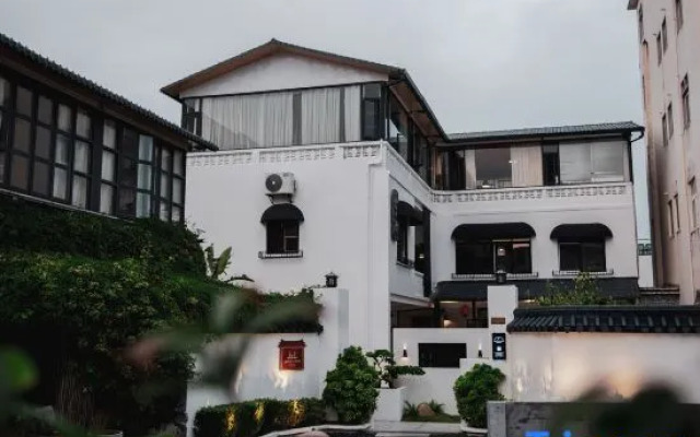 Meiyu Shiguang Hostel