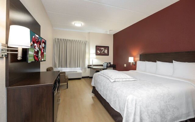 Red Roof Inn PLUS+ Jacksonville - Southpoint