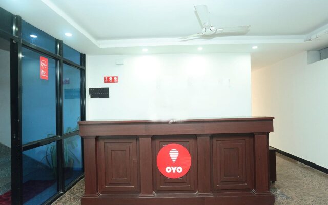 Nedumparambil Residency By OYO Rooms